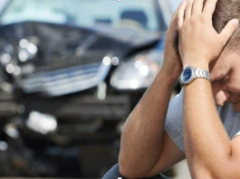 Should You Accept the Insurance Company’s First Settlement Offer After an Accident? car accident lawyer belleair shore fl